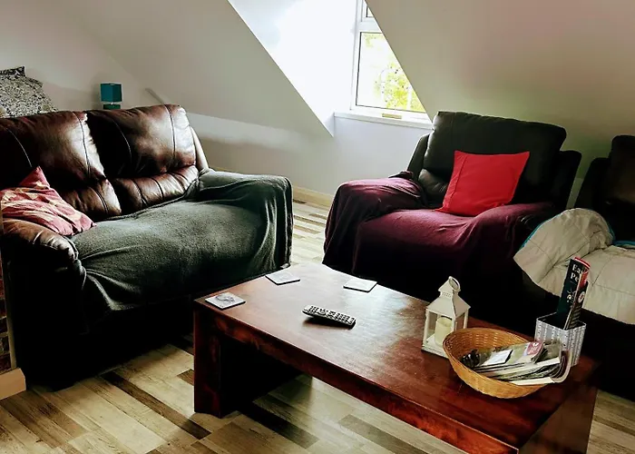 Lyza\'S Loft