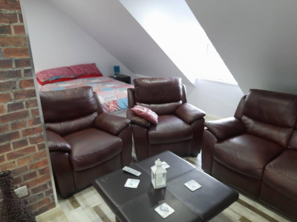 Lyza's Loft Apartment Kilcoo