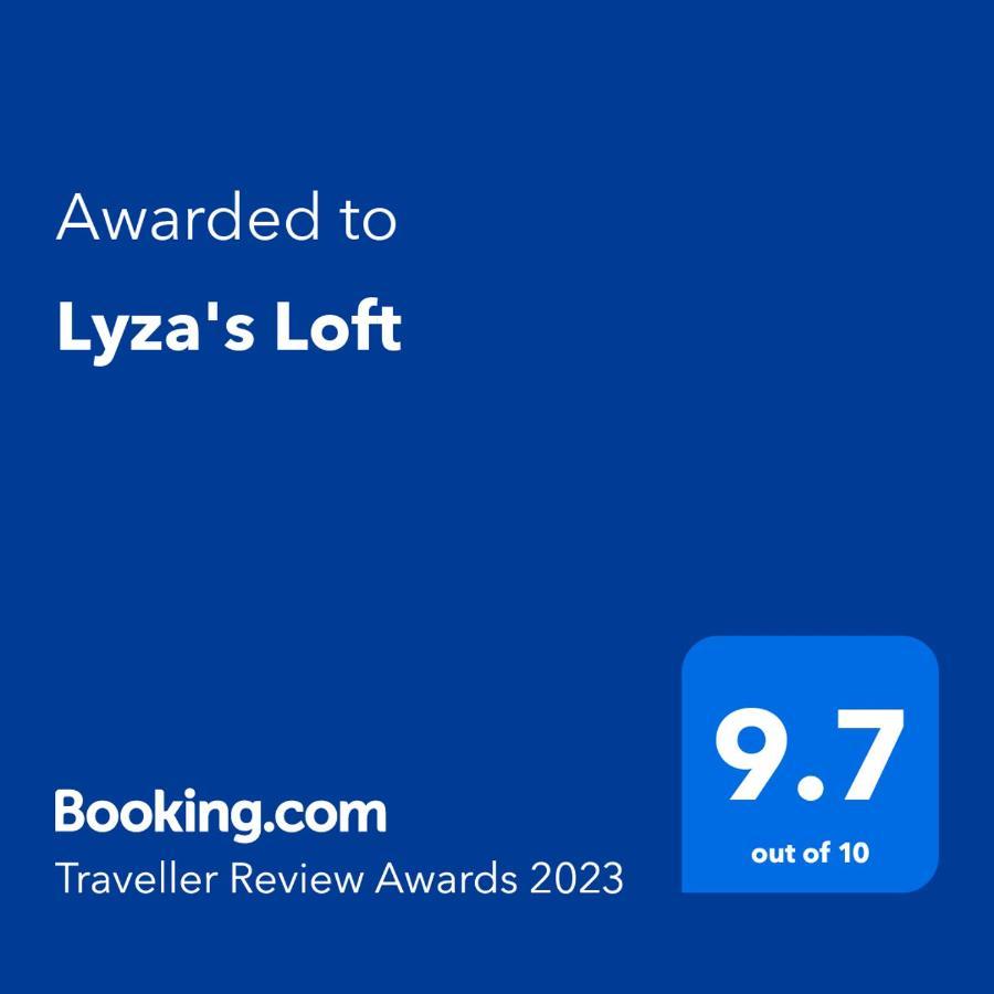 Lyza's Loft * Kilcoo